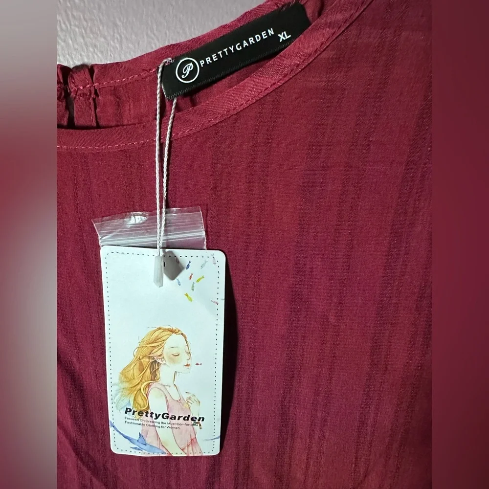 Elegant Red Women's Dress - Picture 1 of 5